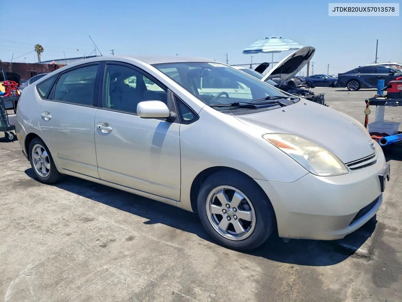 2005 Toyota Prius Base VIN: JTDKB20UX57013578 Lot: 58315136