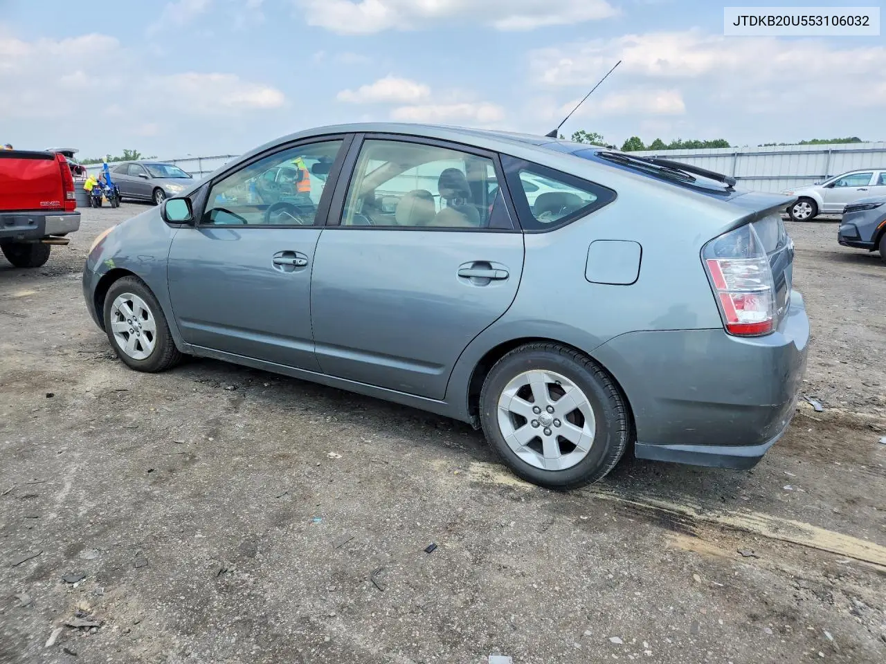 2005 Toyota Prius Base VIN: JTDKB20U553106032 Lot: 61859466