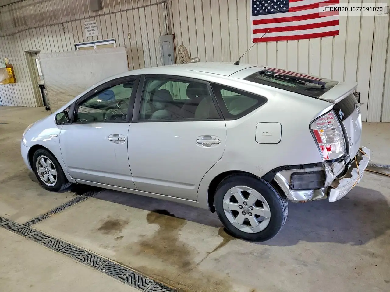 2007 Toyota Prius Base VIN: JTDKB20U677691070 Lot: 56102496