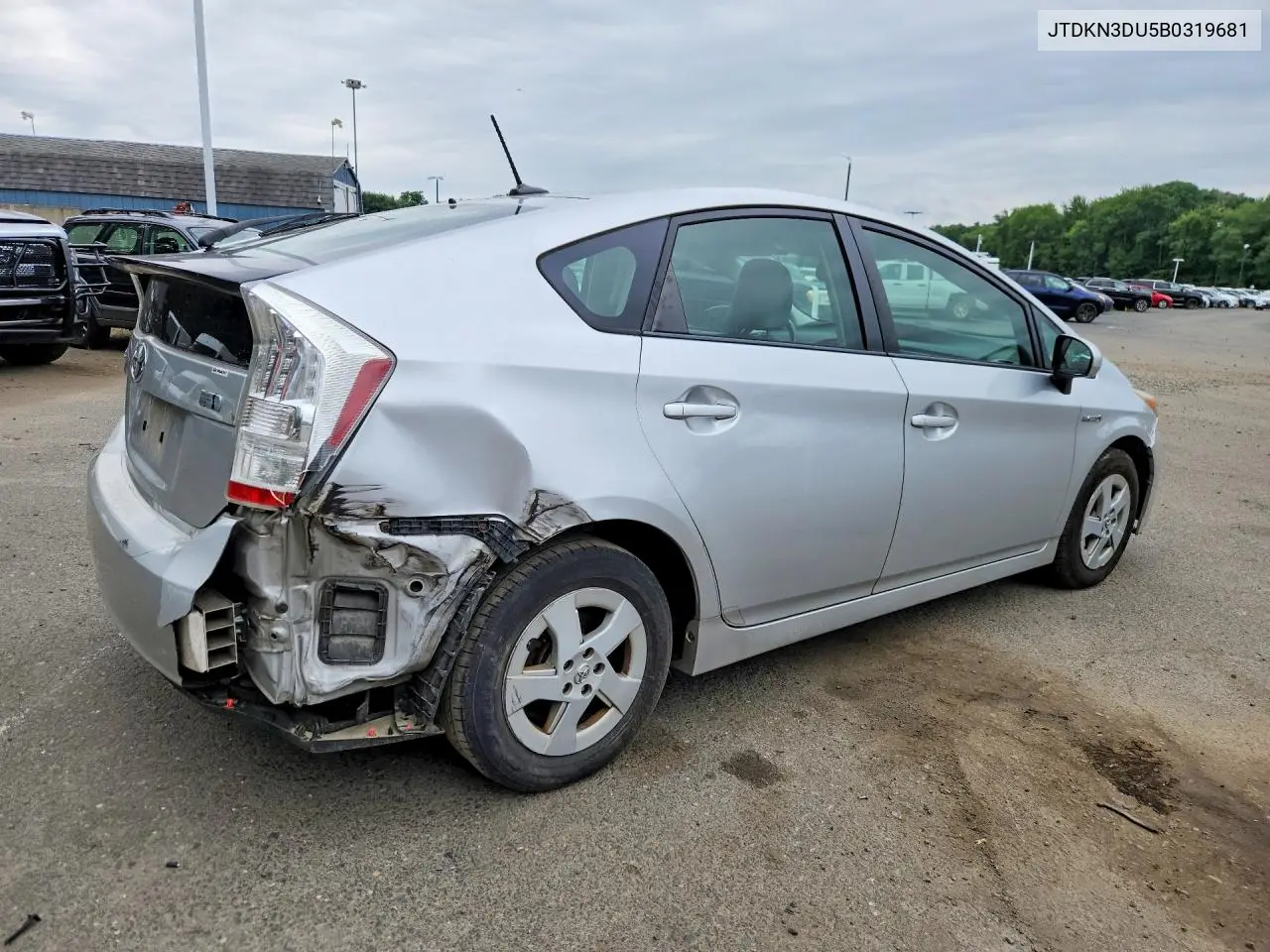 2011 Toyota Prius Four VIN: JTDKN3DU5B0319681 Lot: 61409476