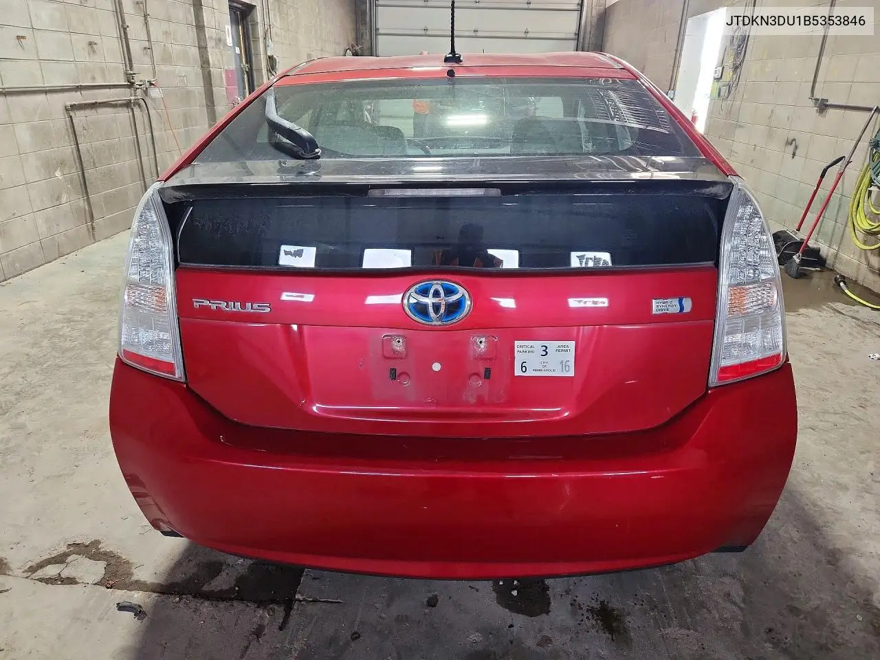 2011 Toyota Prius Two VIN: JTDKN3DU1B5353846 Lot: 61760616