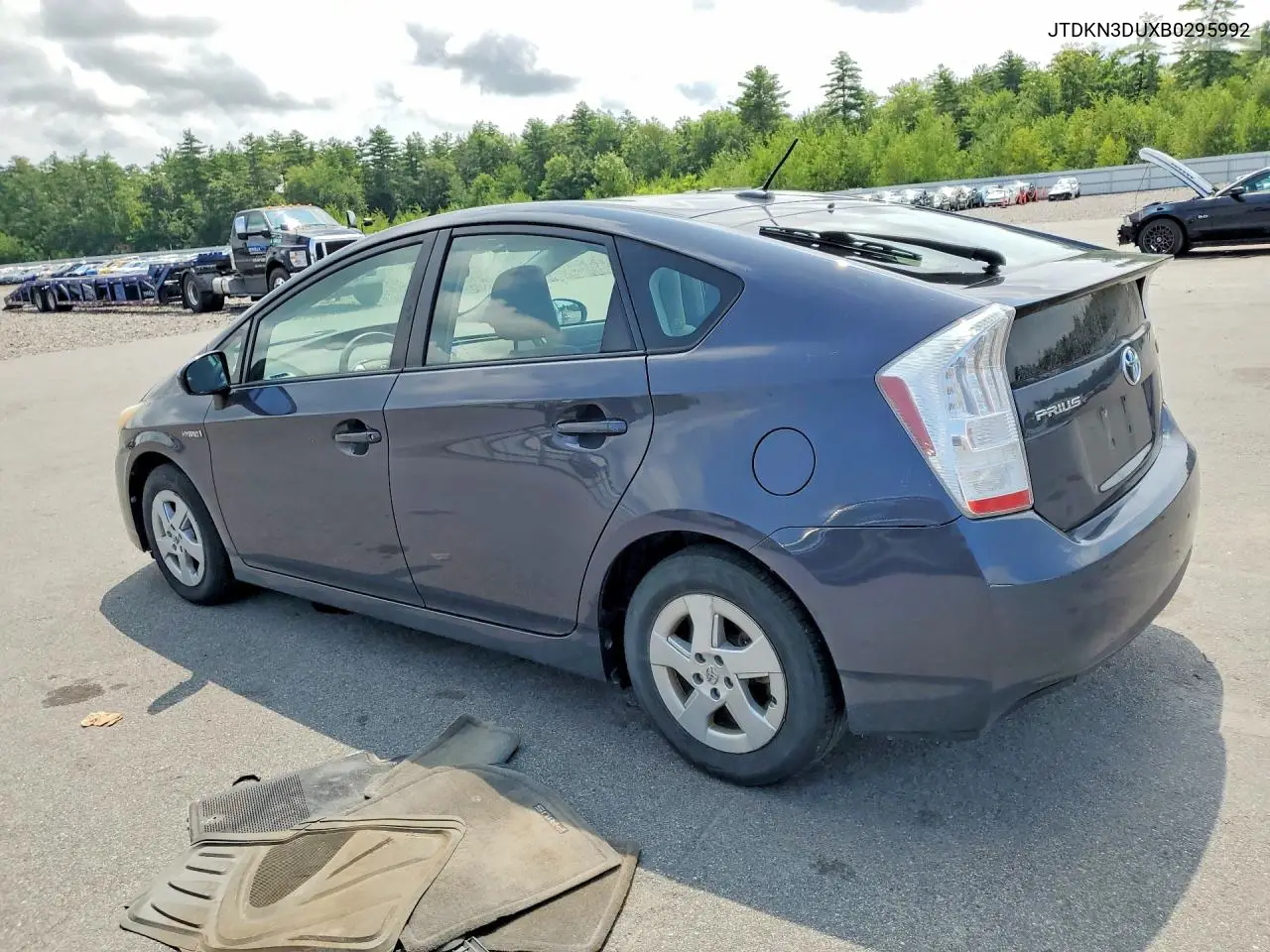 2011 Toyota Prius Two VIN: JTDKN3DUXB0295992 Lot: 62267466