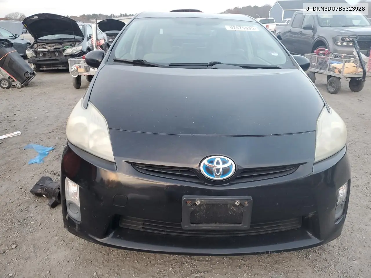 JTDKN3DU7B5323928 2011 Toyota Prius Two