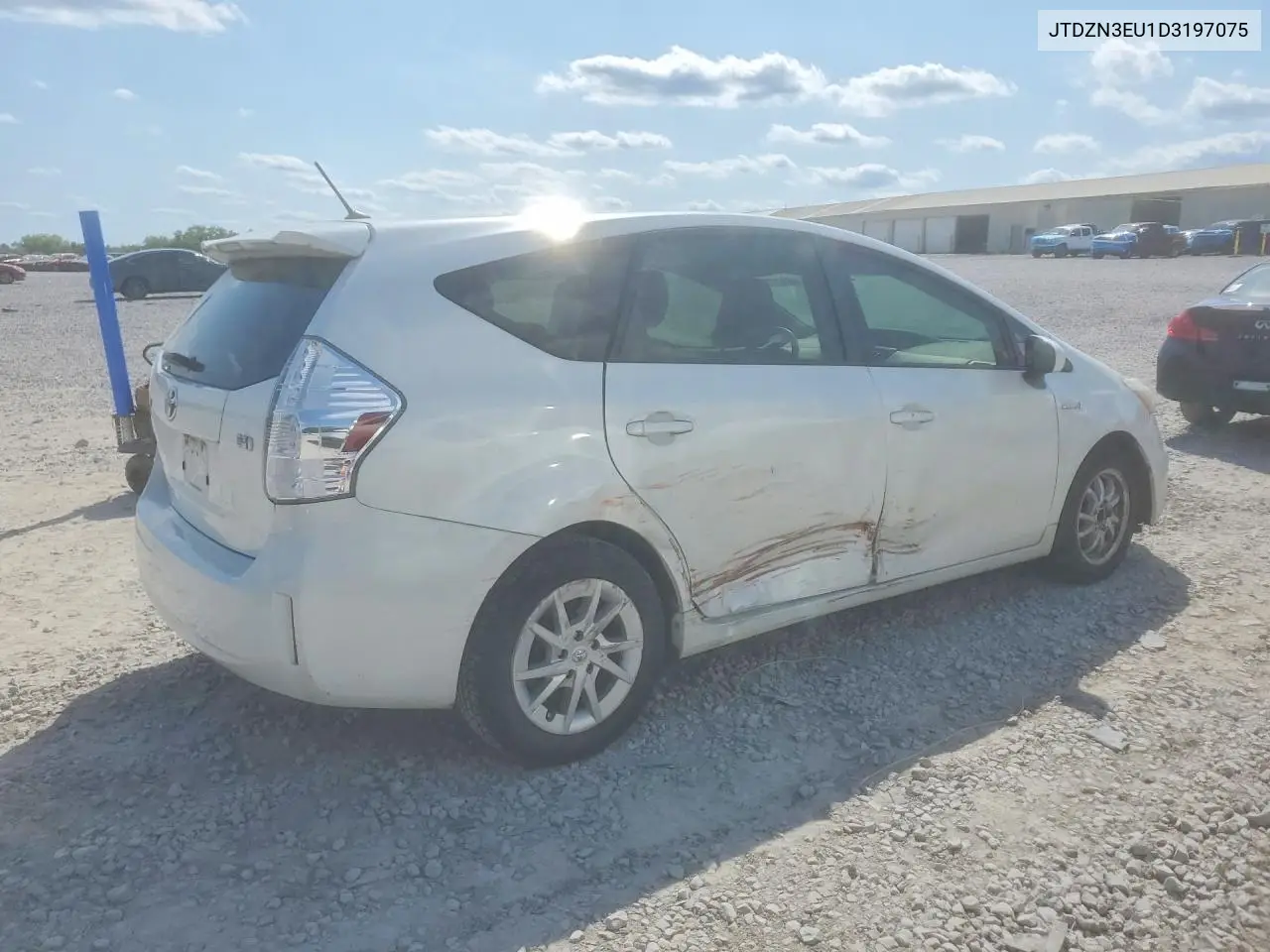 2013 Toyota Prius V Two VIN: JTDZN3EU1D3197075 Lot: 58087726
