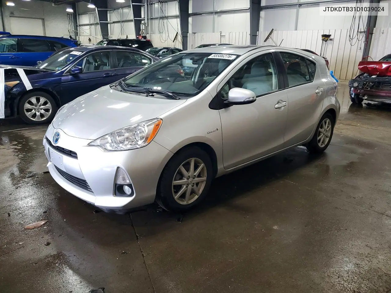 2013 Toyota Prius C Four VIN: JTDKDTB31D1039024 Lot: 58586276