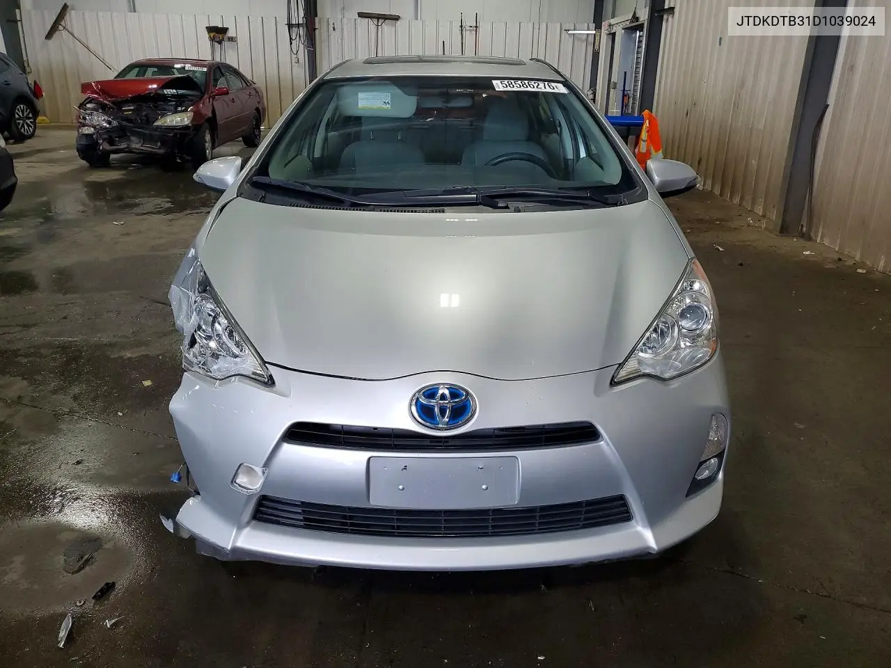 2013 Toyota Prius C Four VIN: JTDKDTB31D1039024 Lot: 58586276