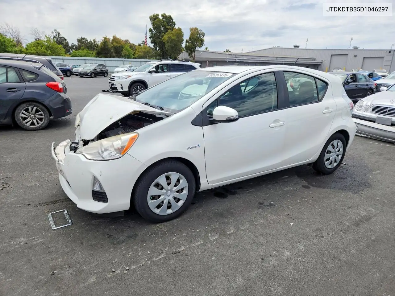 2013 Toyota Prius C Two VIN: JTDKDTB35D1046297 Lot: 60707496