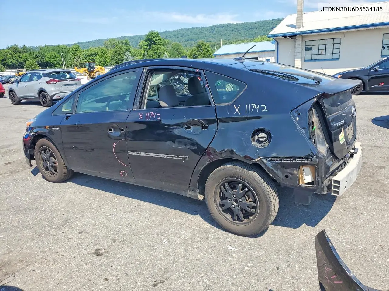 2013 Toyota Prius Three VIN: JTDKN3DU6D5634186 Lot: 61367036