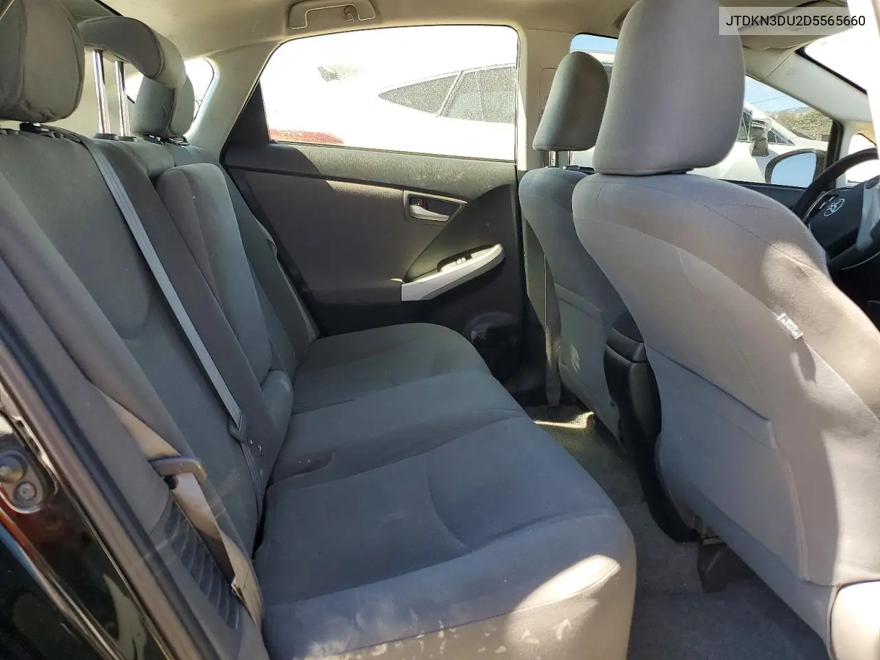 2013 Toyota Prius Two VIN: JTDKN3DU2D5565660 Lot: 61634596