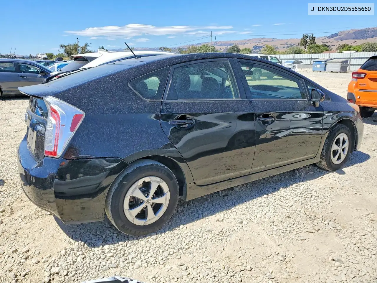 2013 Toyota Prius Two VIN: JTDKN3DU2D5565660 Lot: 61634596
