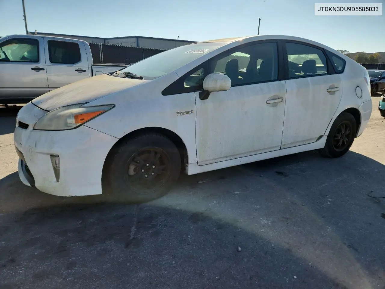JTDKN3DU9D5585033 2013 Toyota Prius