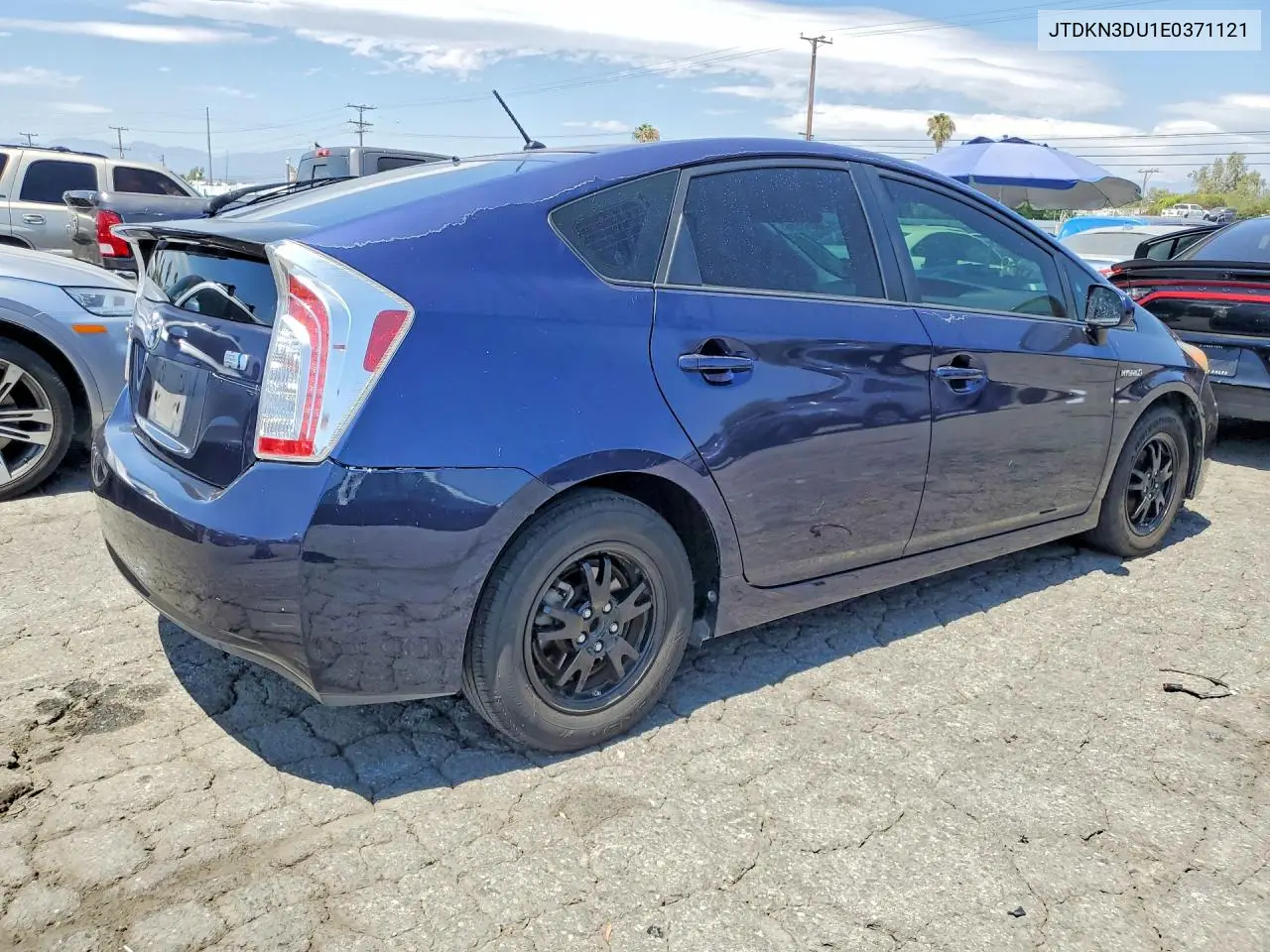 2014 Toyota Prius Two VIN: JTDKN3DU1E0371121 Lot: 58652206
