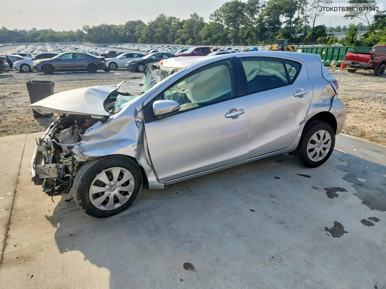 2014 Toyota Prius C Two VIN: JTDKDTB38E1071342 Lot: 58933116