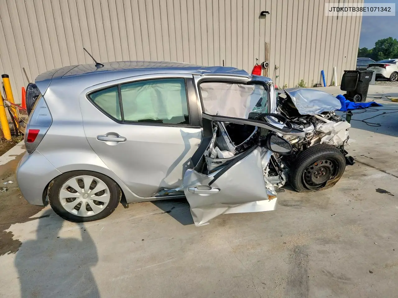 2014 Toyota Prius C Two VIN: JTDKDTB38E1071342 Lot: 58933116