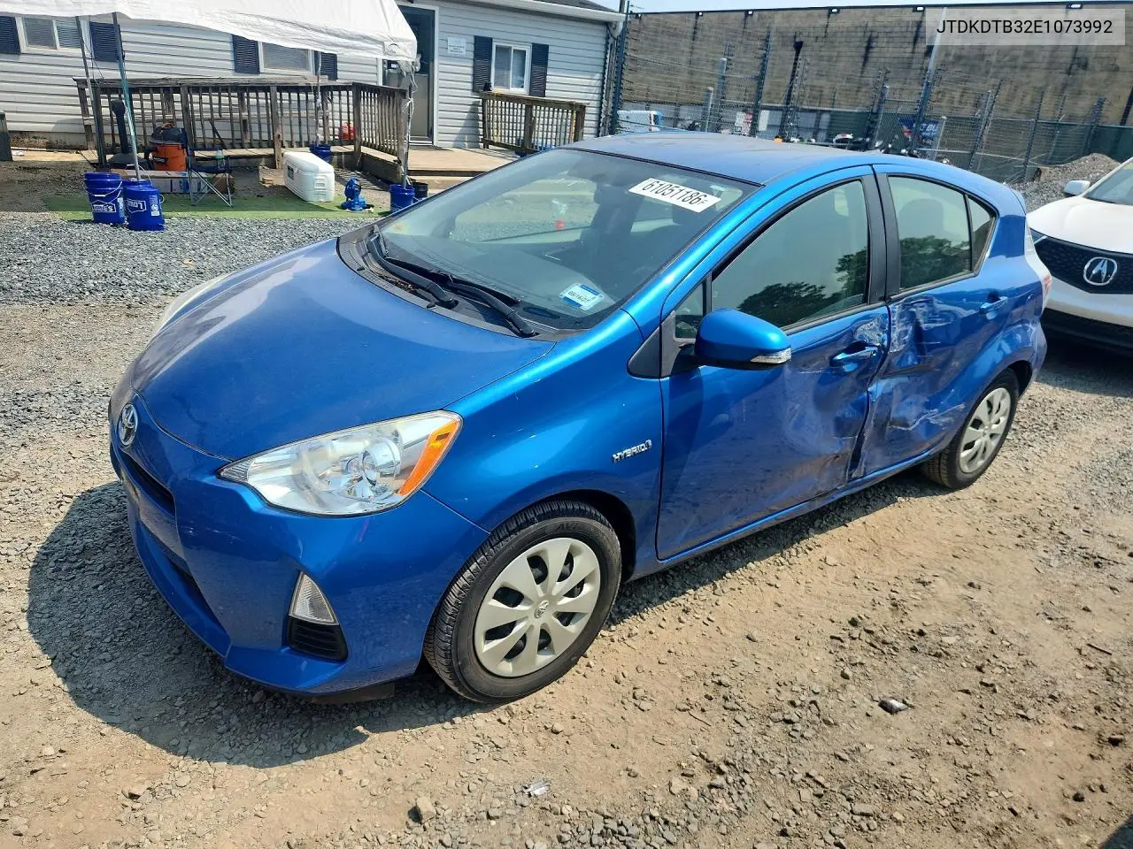 2014 Toyota Prius C Three VIN: JTDKDTB32E1073992 Lot: 61051186