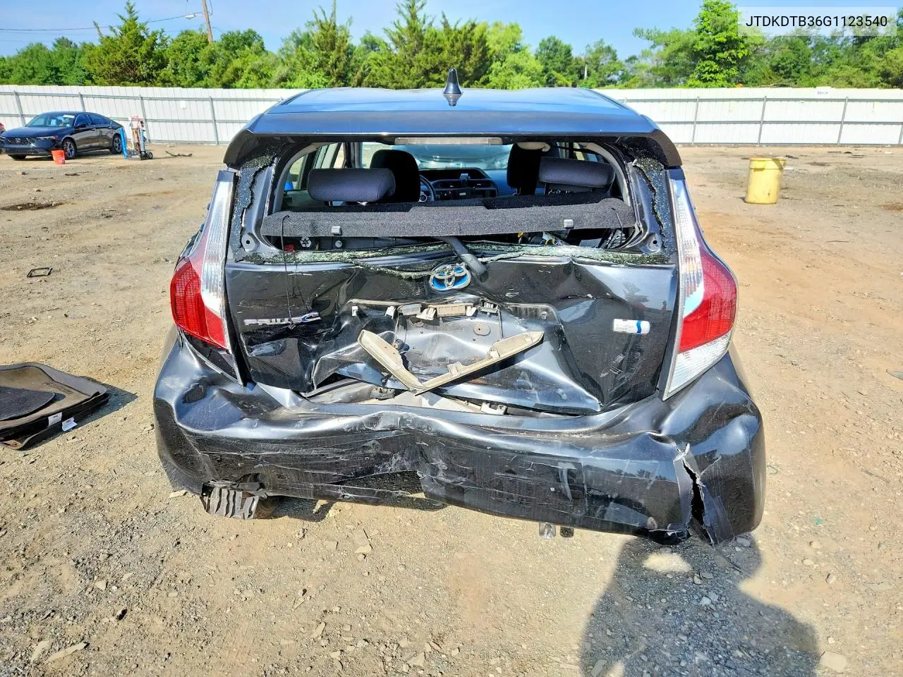 2016 Toyota Prius C Two VIN: JTDKDTB36G1123540 Lot: 61035286