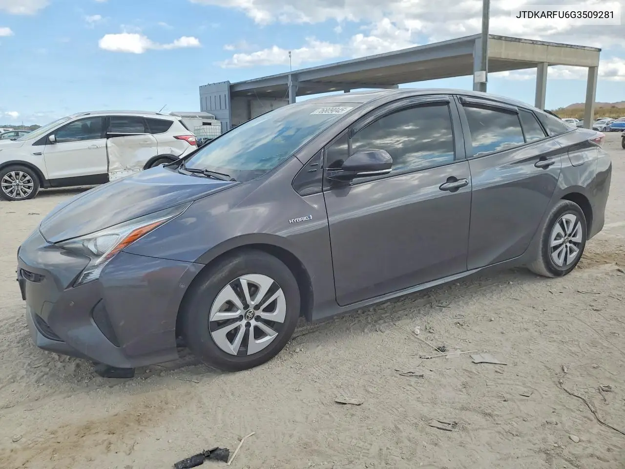 2016 Toyota Prius Four