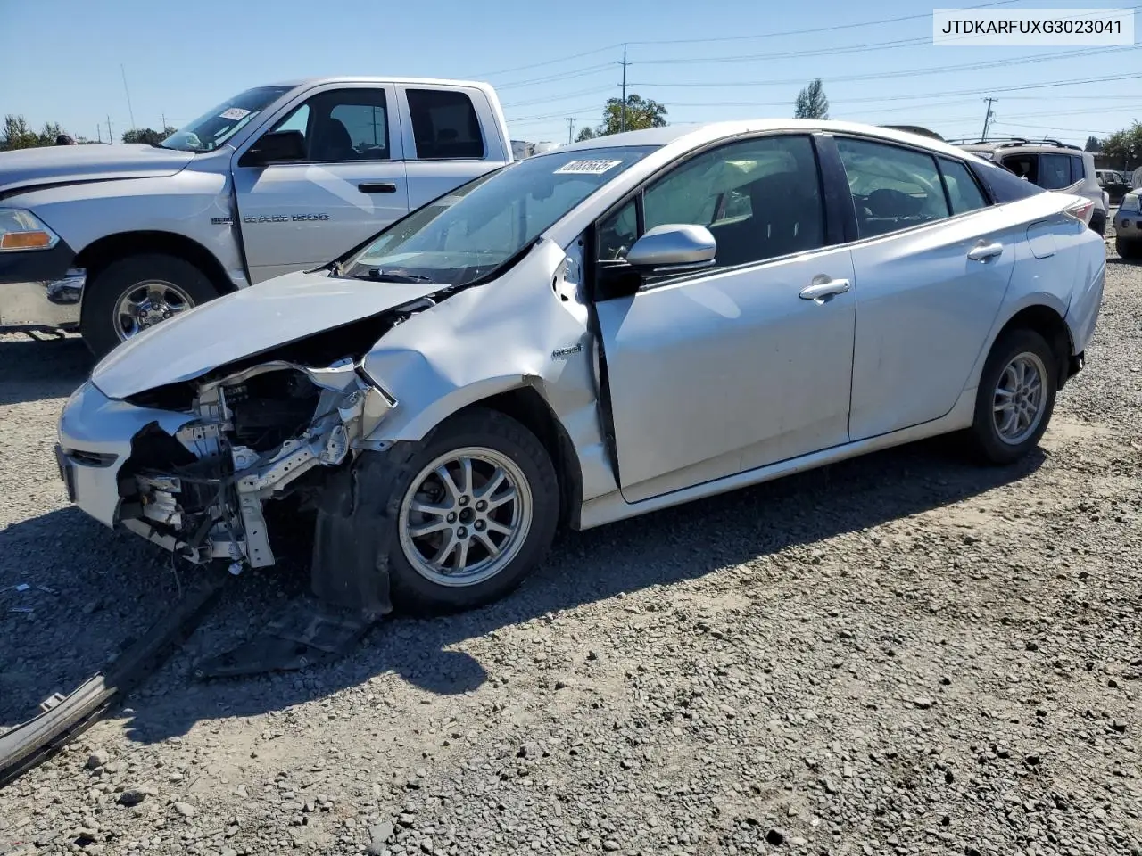 JTDKARFUXG3023041 2016 Toyota Prius