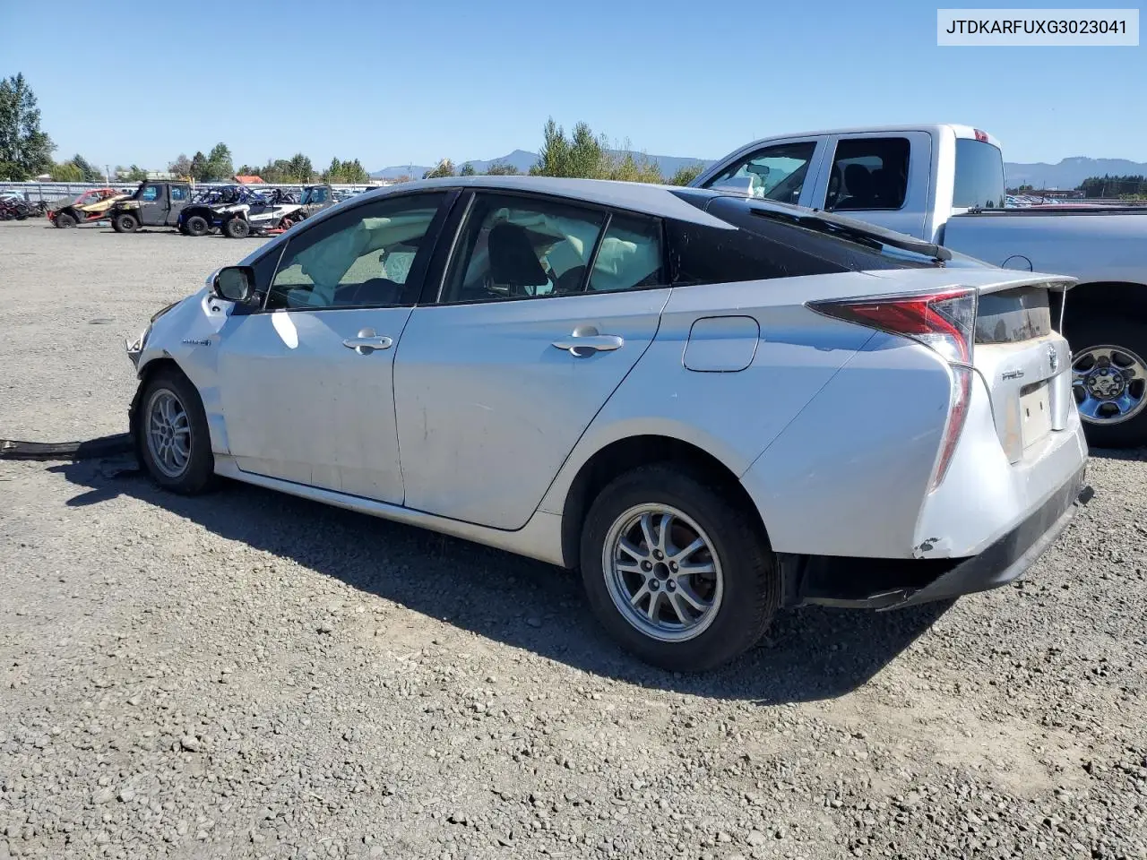 JTDKARFUXG3023041 2016 Toyota Prius