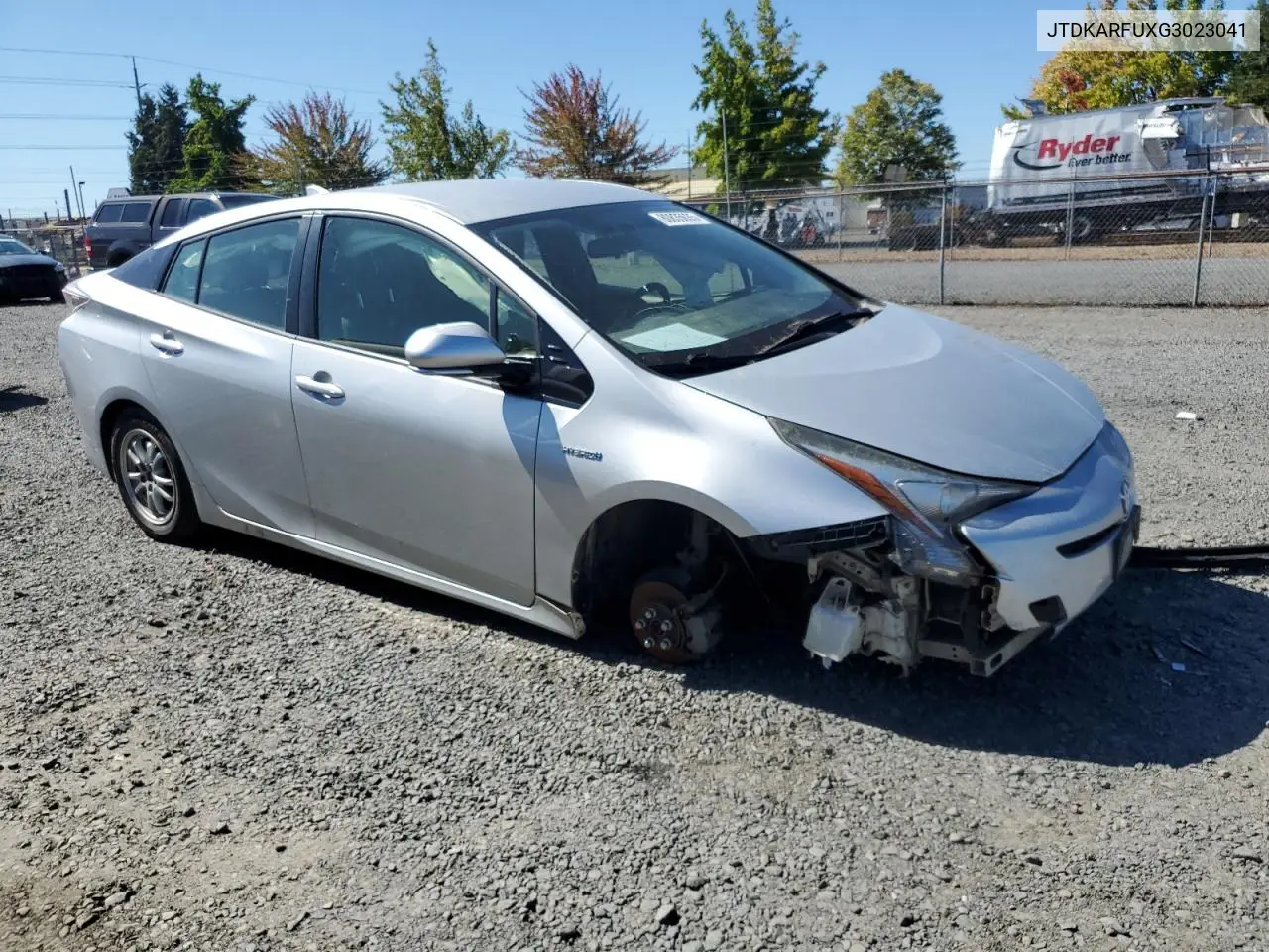 JTDKARFUXG3023041 2016 Toyota Prius