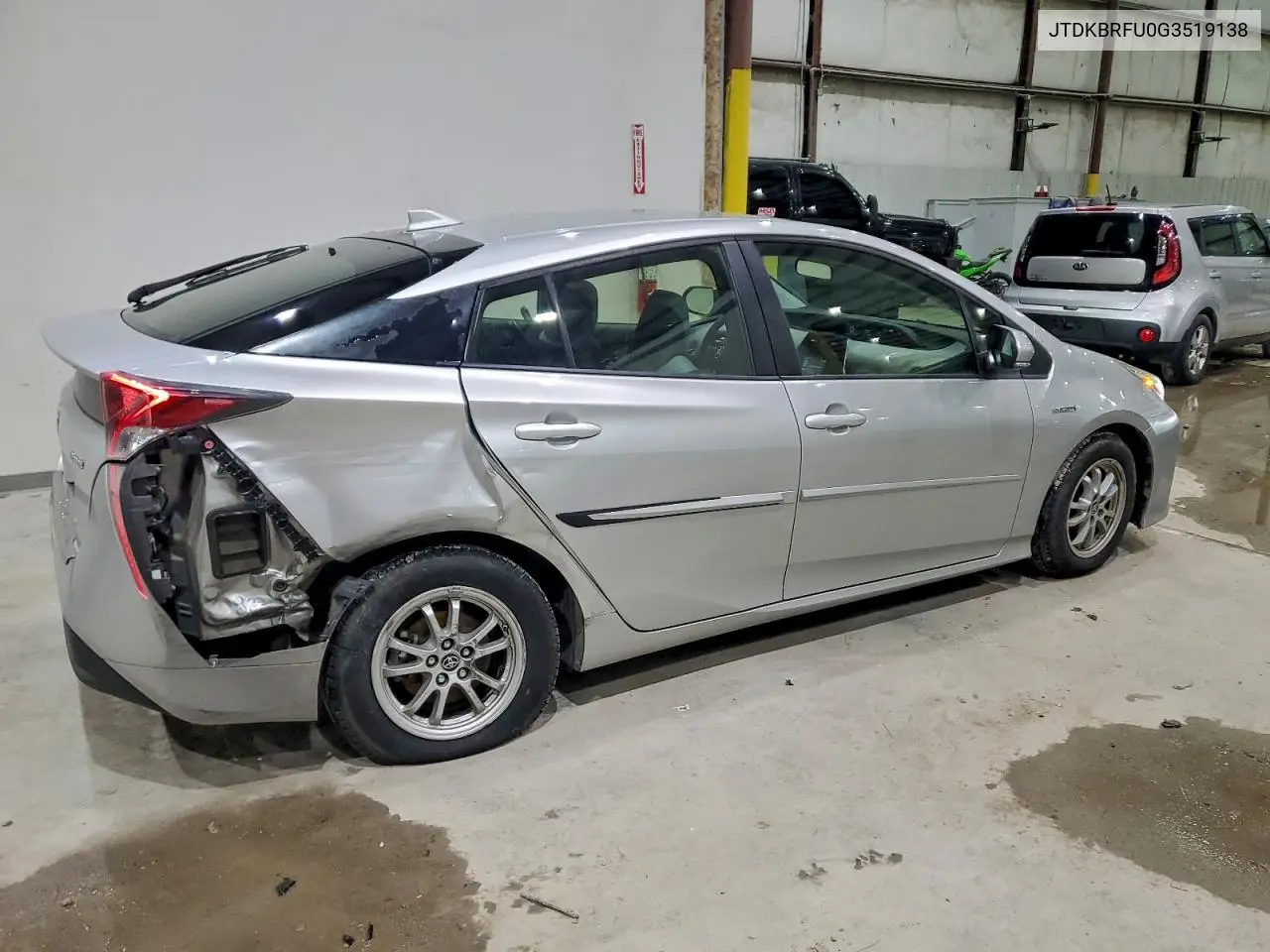 JTDKBRFU0G3519138 2016 Toyota Prius Two