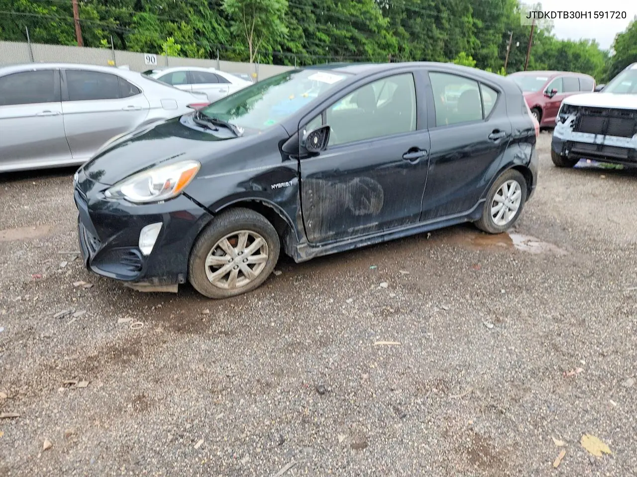 2017 Toyota Prius C Three VIN: JTDKDTB30H1591720 Lot: 56697856