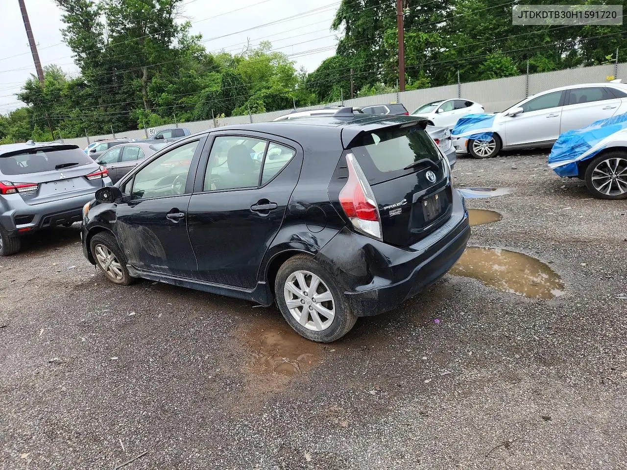 2017 Toyota Prius C Three VIN: JTDKDTB30H1591720 Lot: 56697856