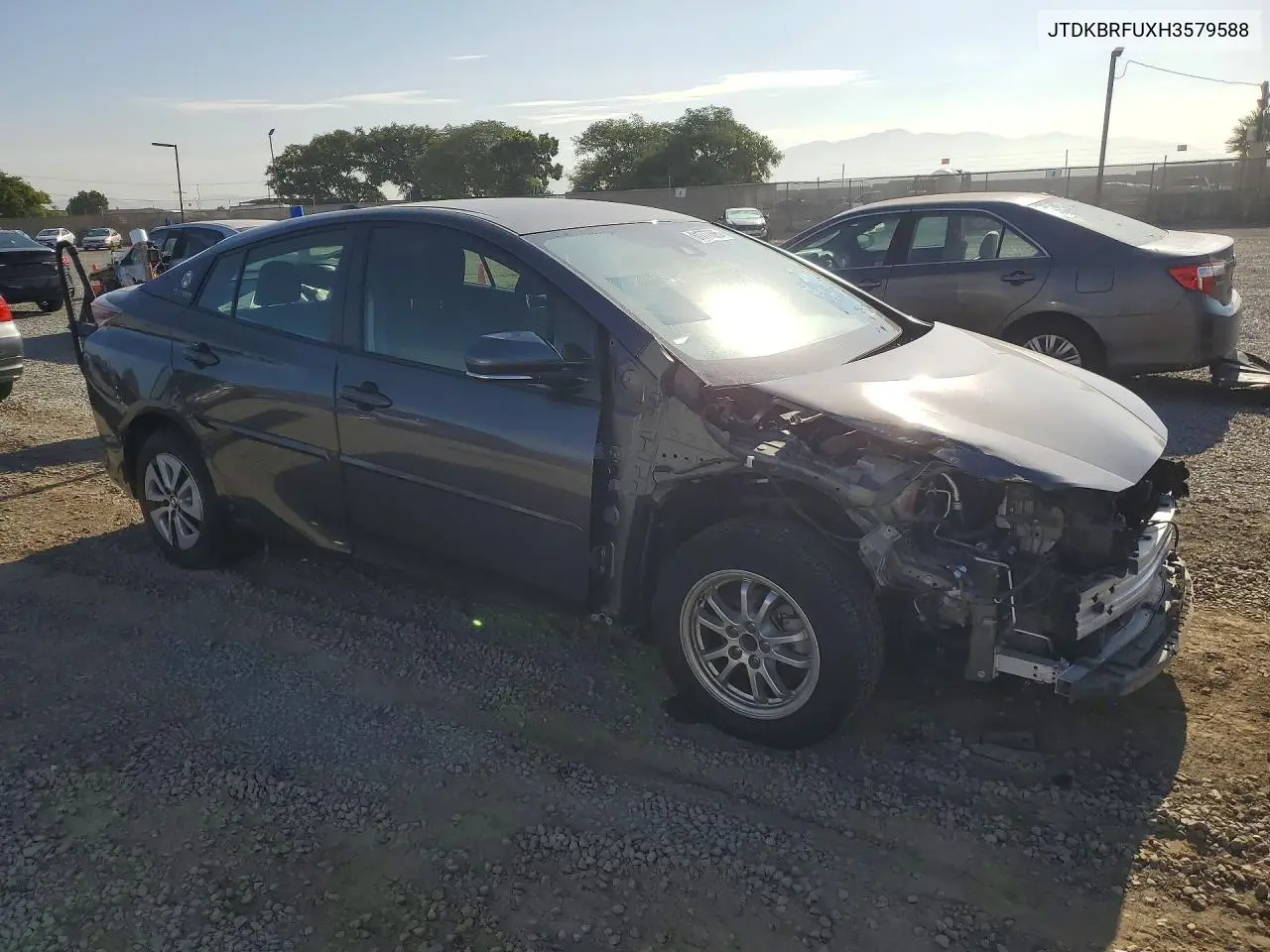 2017 Toyota Prius Two VIN: JTDKBRFUXH3579588 Lot: 61777386
