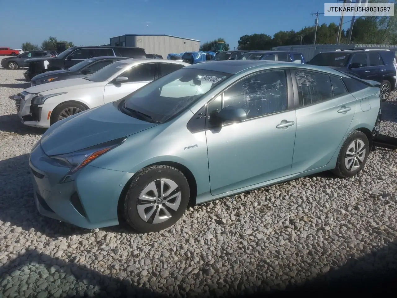 JTDKARFU5H3051587 2017 Toyota Prius