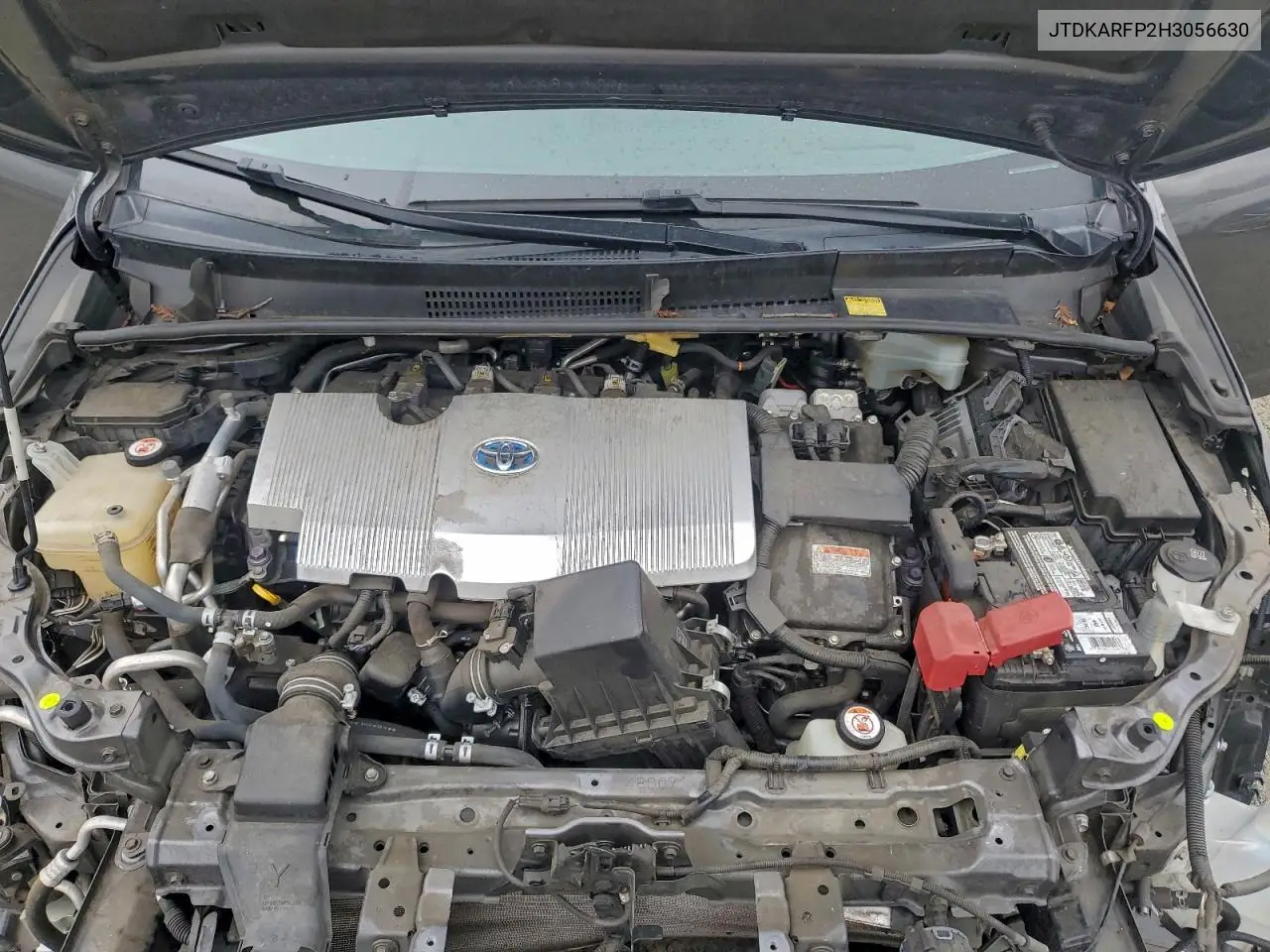 JTDKARFP2H3056630 2017 Toyota Prius Prime