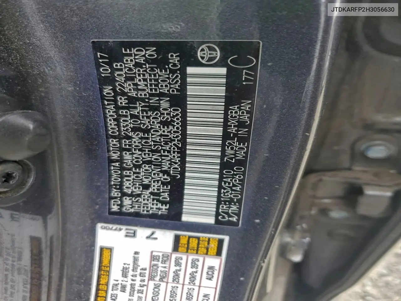 JTDKARFP2H3056630 2017 Toyota Prius Prime