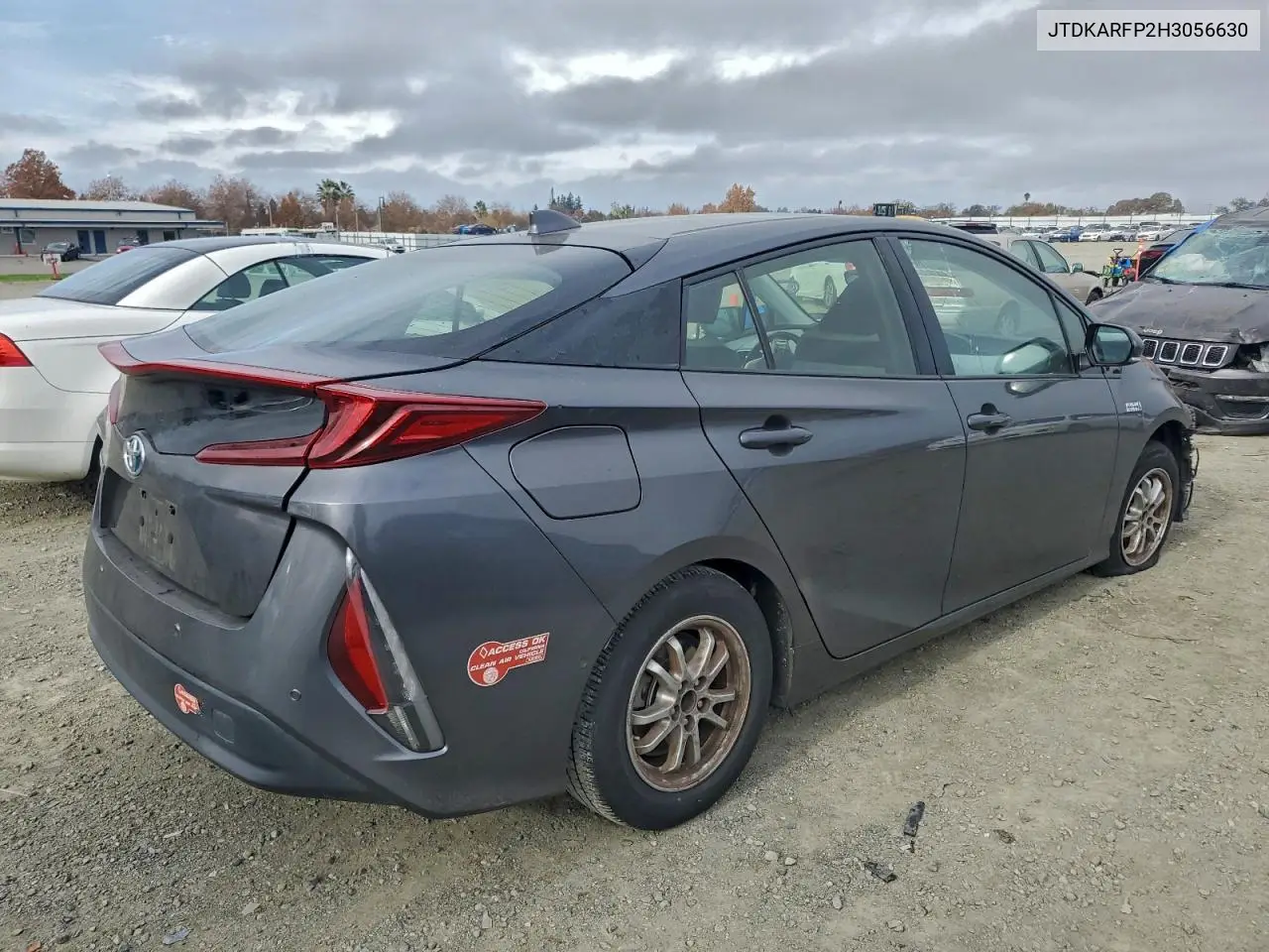 JTDKARFP2H3056630 2017 Toyota Prius Prime