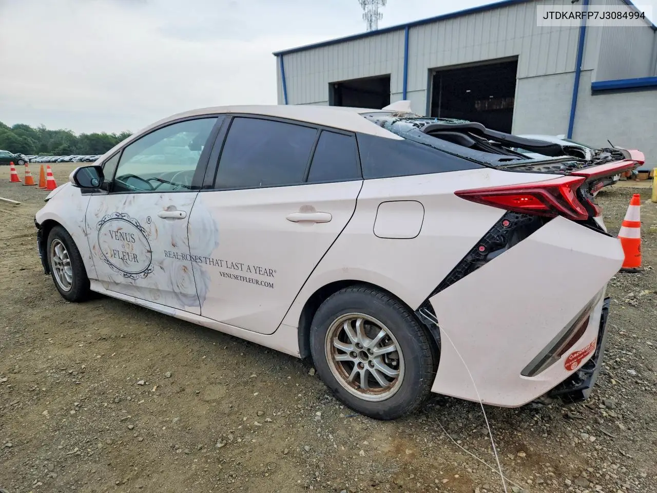 2018 Toyota Prius Prime Plus VIN: JTDKARFP7J3084994 Lot: 61521876