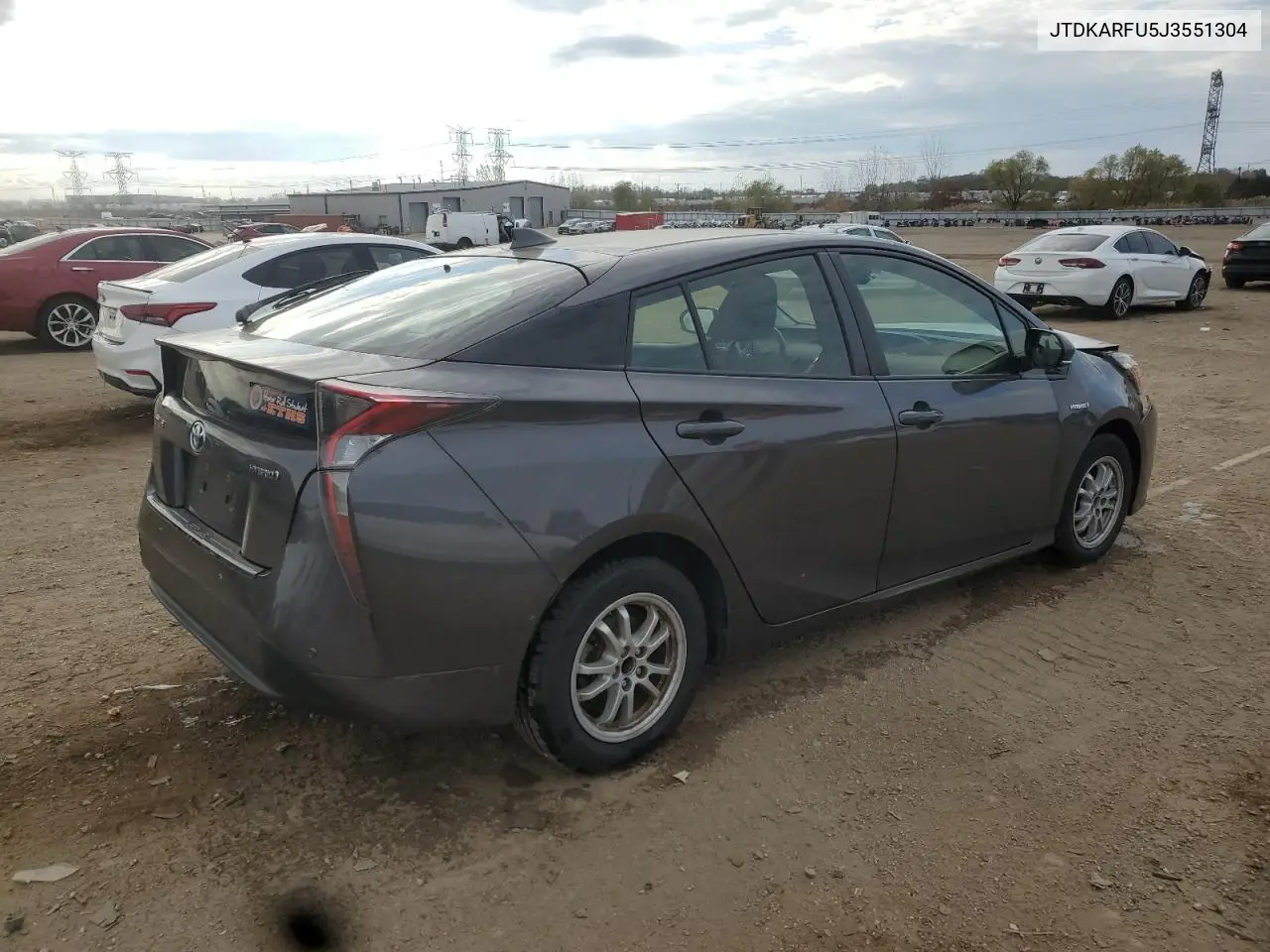 JTDKARFU5J3551304 2018 Toyota Prius