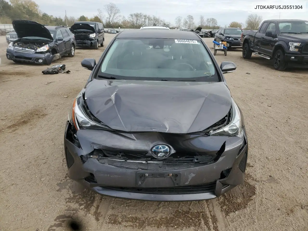 JTDKARFU5J3551304 2018 Toyota Prius