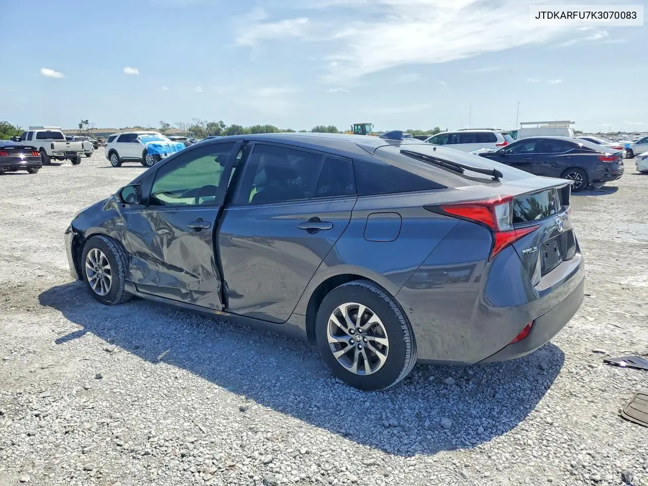 2019 Toyota Prius Xle VIN: JTDKARFU7K3070083 Lot: 62018186