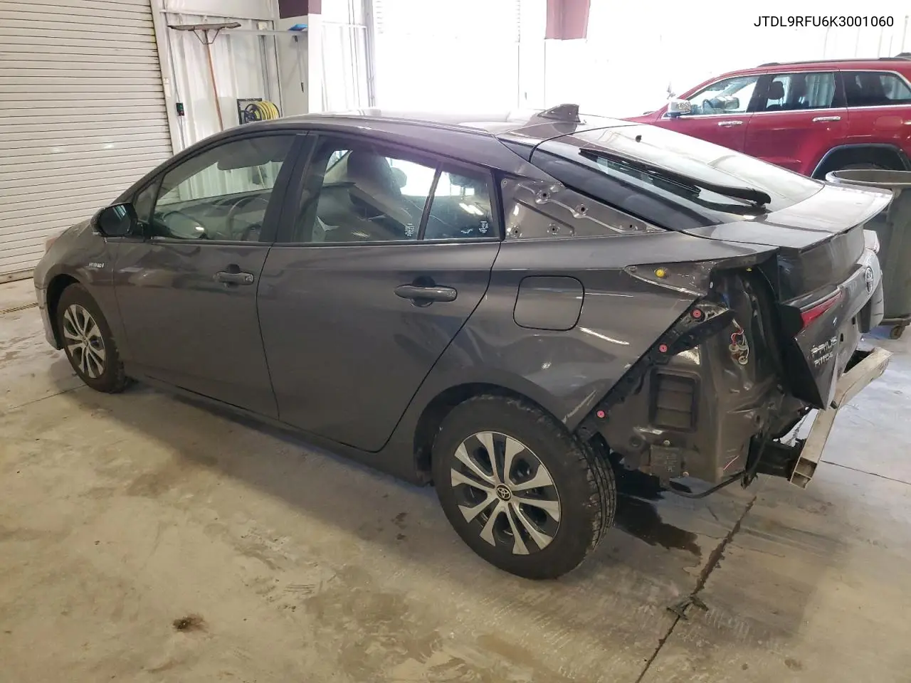 JTDL9RFU6K3001060 2019 Toyota Prius