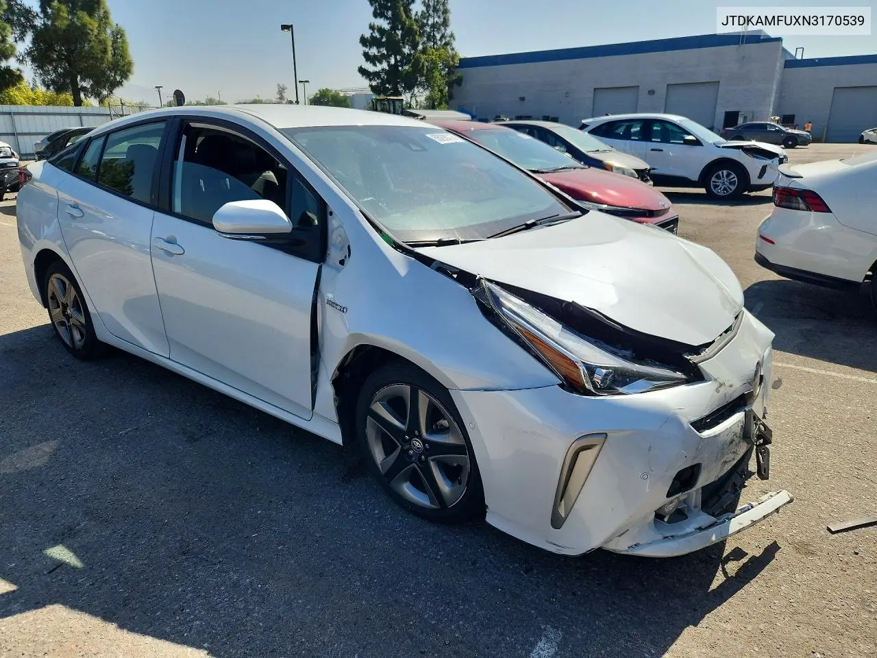 2022 Toyota Prius Limited VIN: JTDKAMFUXN3170539 Lot: 56290316