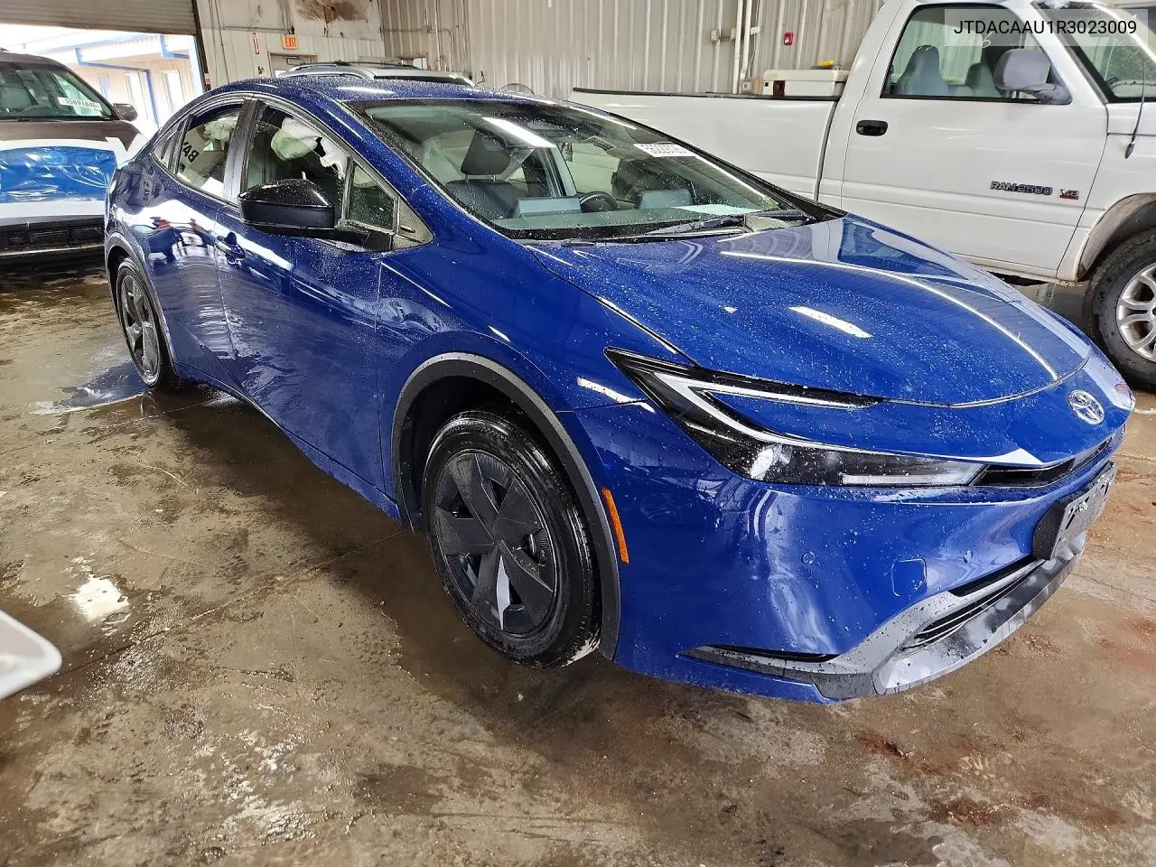 2024 Toyota Prius Le VIN: JTDACAAU1R3023009 Lot: 56229726