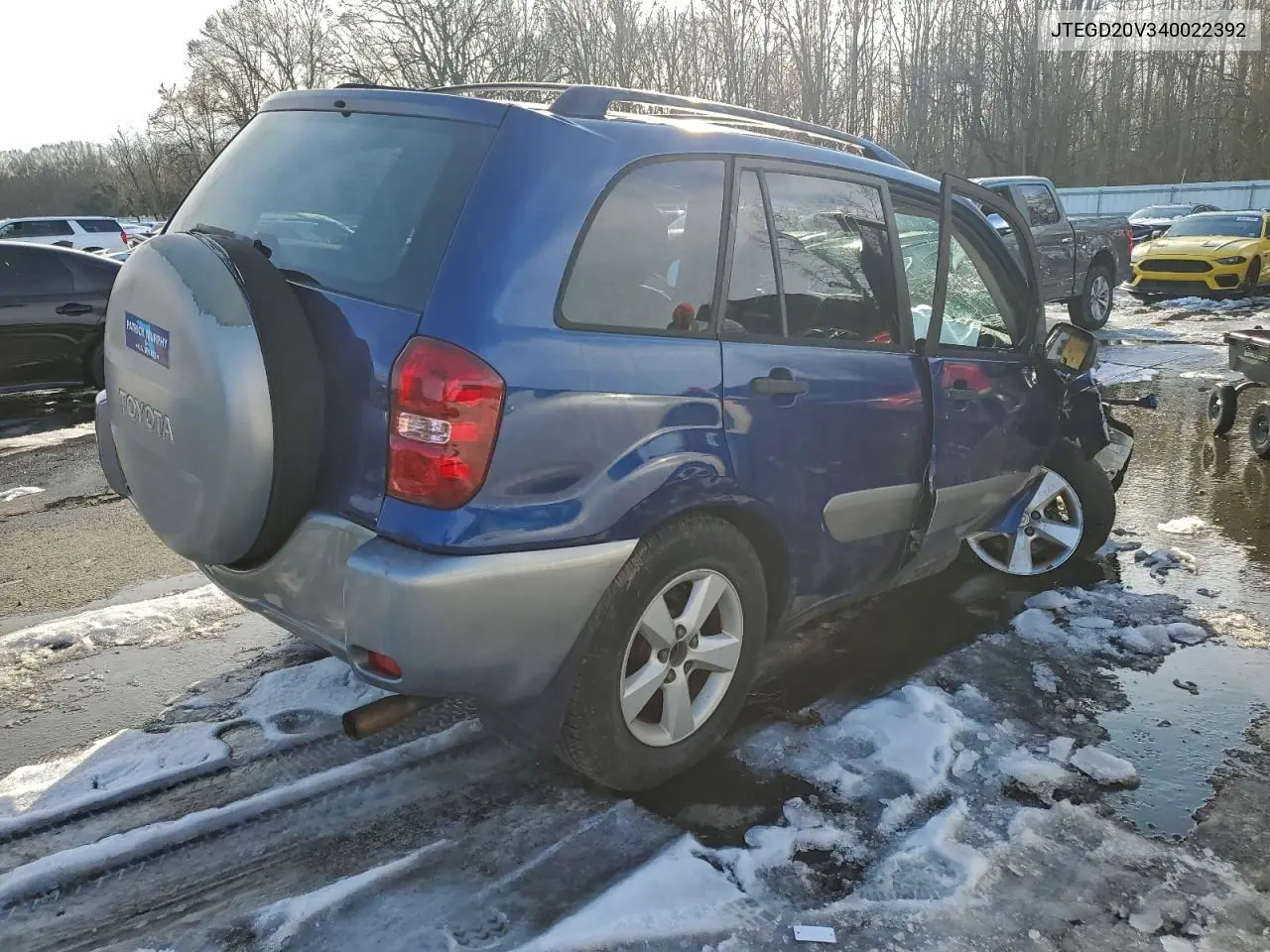 JTEGD20V340022392 2004 Toyota Rav4