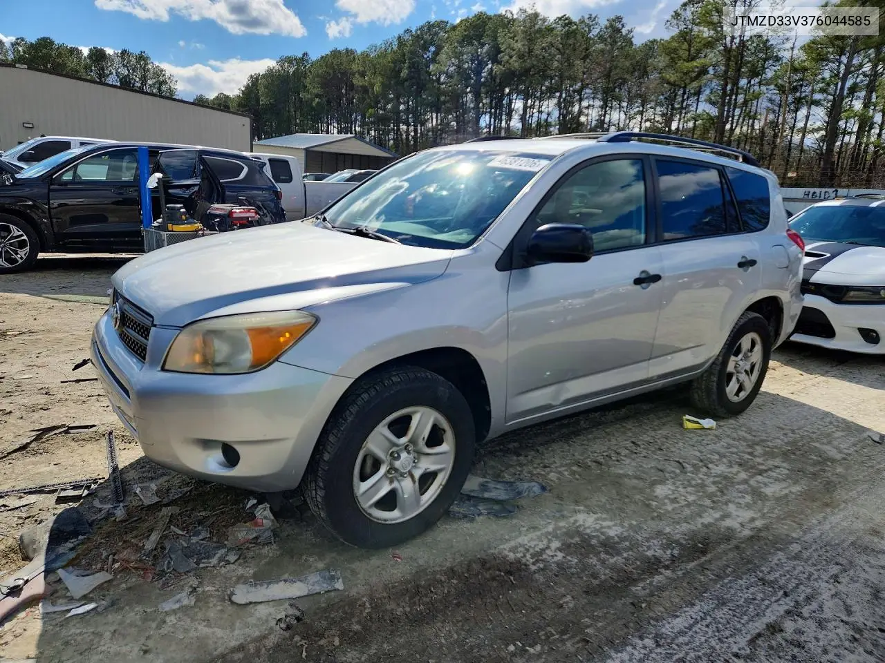 2007 Toyota Rav4 Base VIN: JTMZD33V376044585 Lot: 46381206