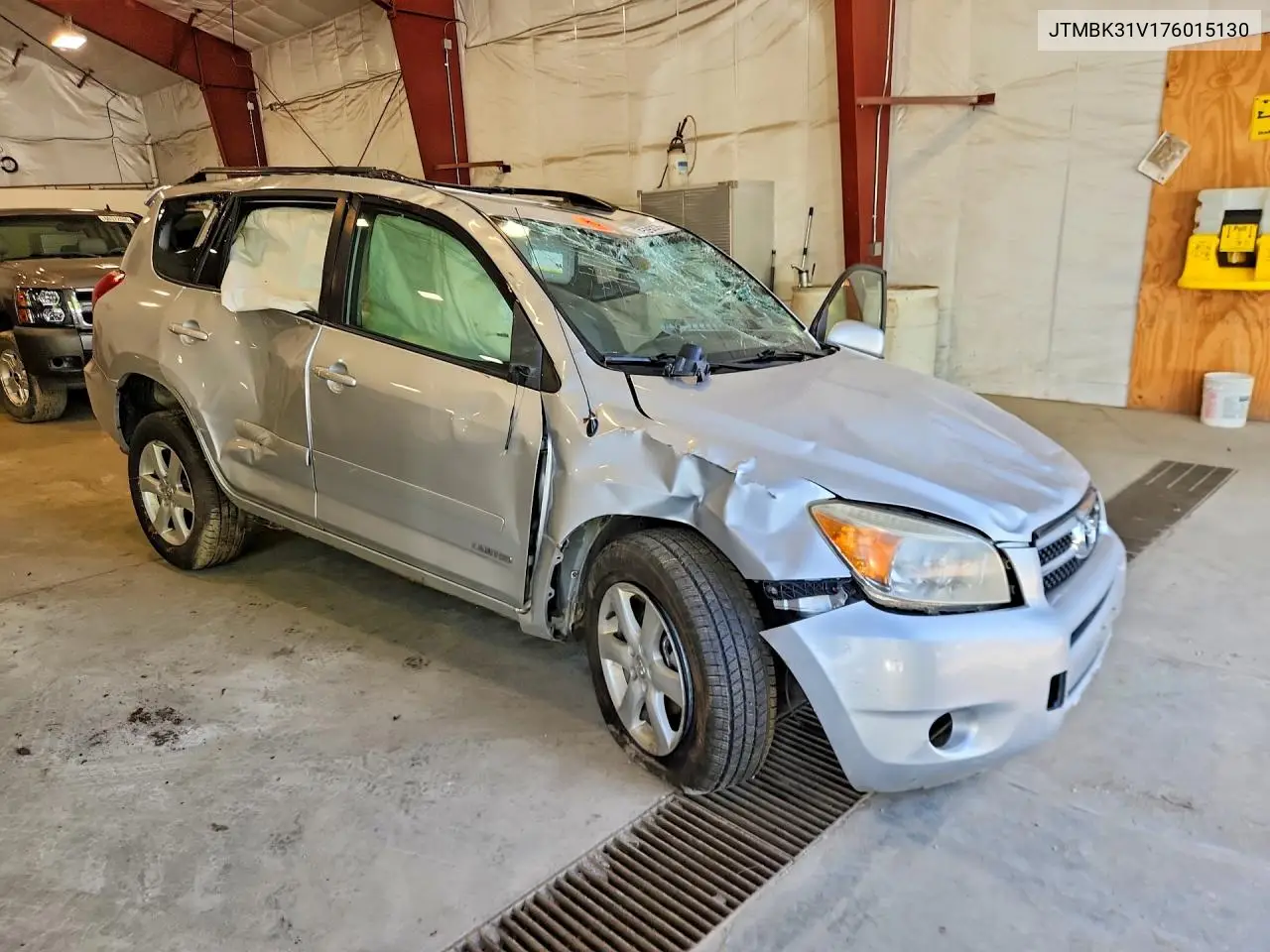 2007 Toyota Rav4 Limited VIN: JTMBK31V176015130 Lot: 60159226