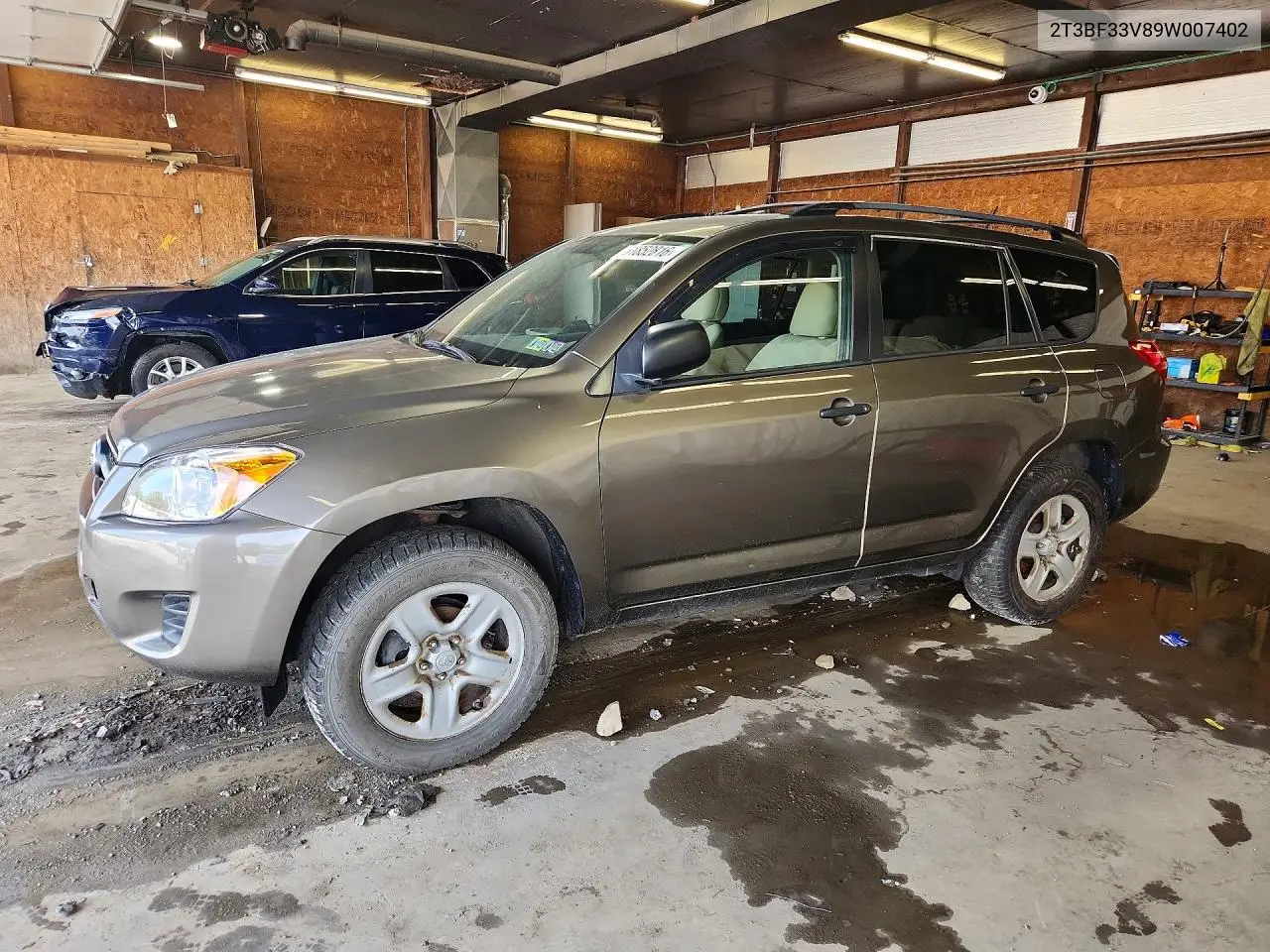 2009 Toyota Rav4 Base VIN: 2T3BF33V89W007402 Lot: 61852816