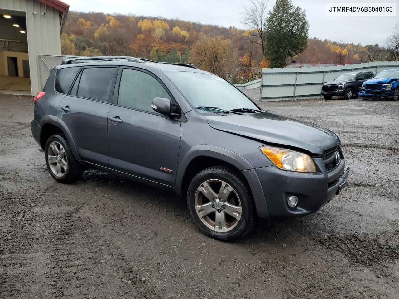 JTMRF4DV6B5040155 2011 Toyota Rav4 Sport