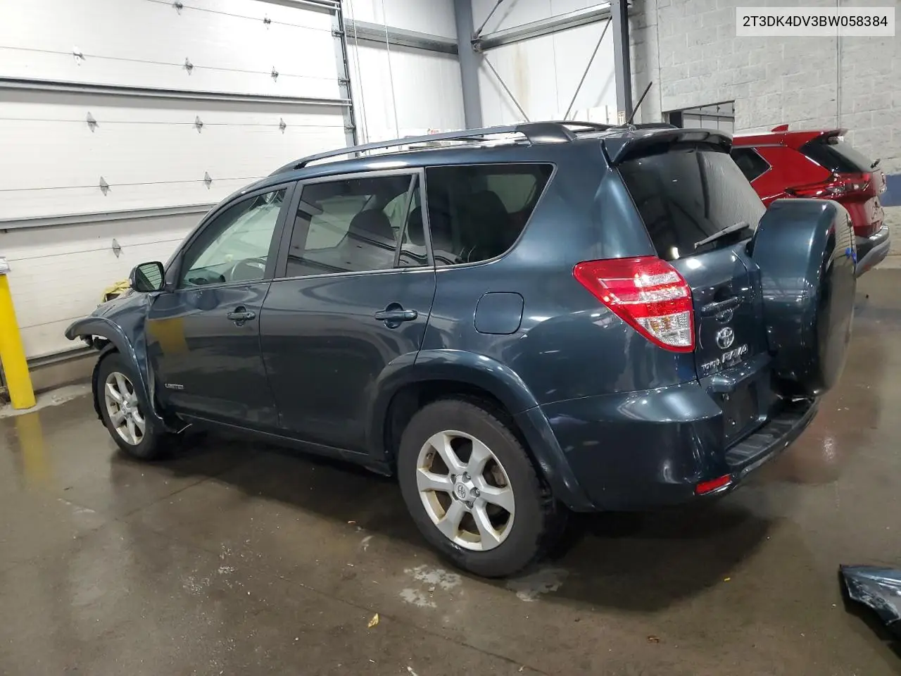 2T3DK4DV3BW058384 2011 Toyota Rav4 Limited