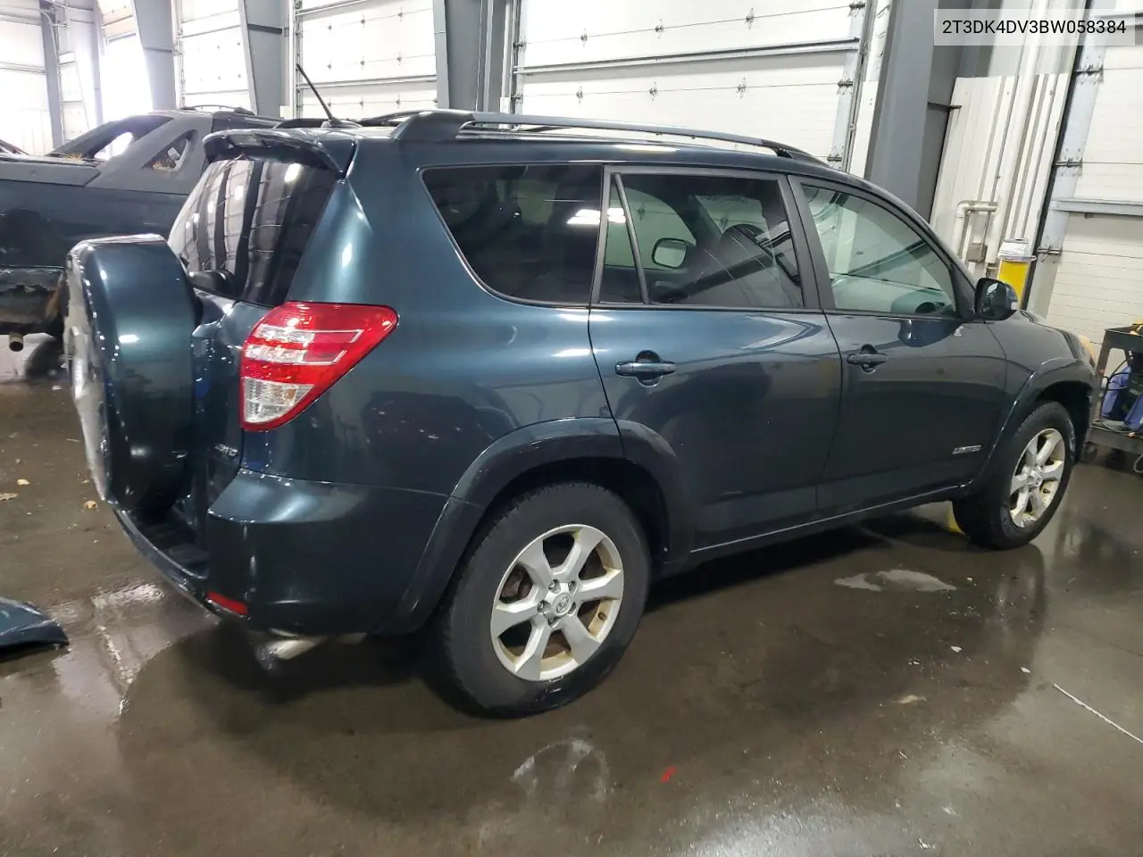 2T3DK4DV3BW058384 2011 Toyota Rav4 Limited