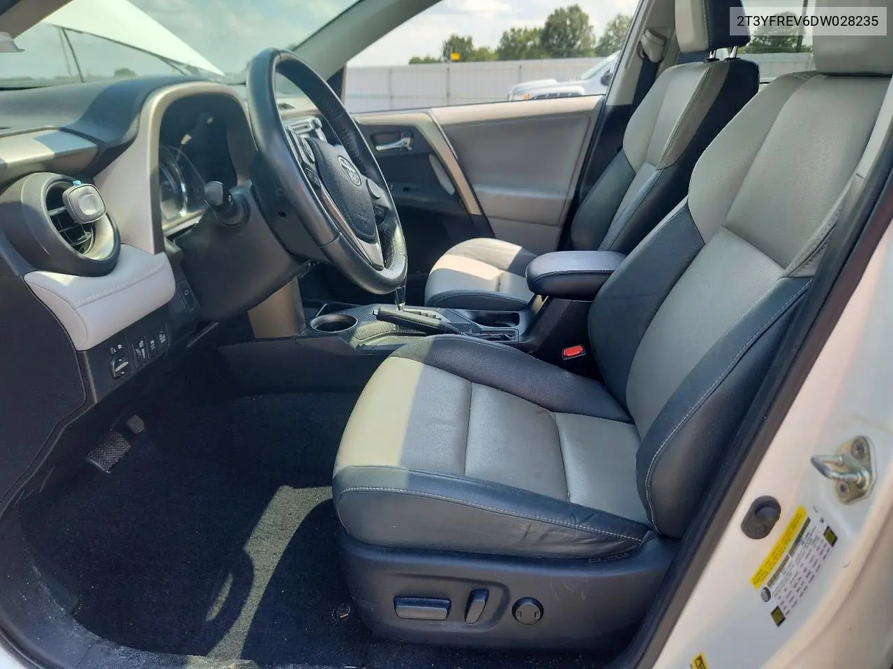2013 Toyota Rav4 Limited VIN: 2T3YFREV6DW028235 Lot: 61796076