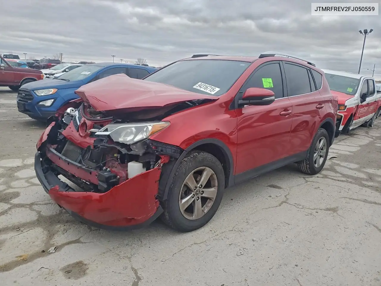 JTMRFREV2FJ050559 2015 Toyota Rav4 Xle