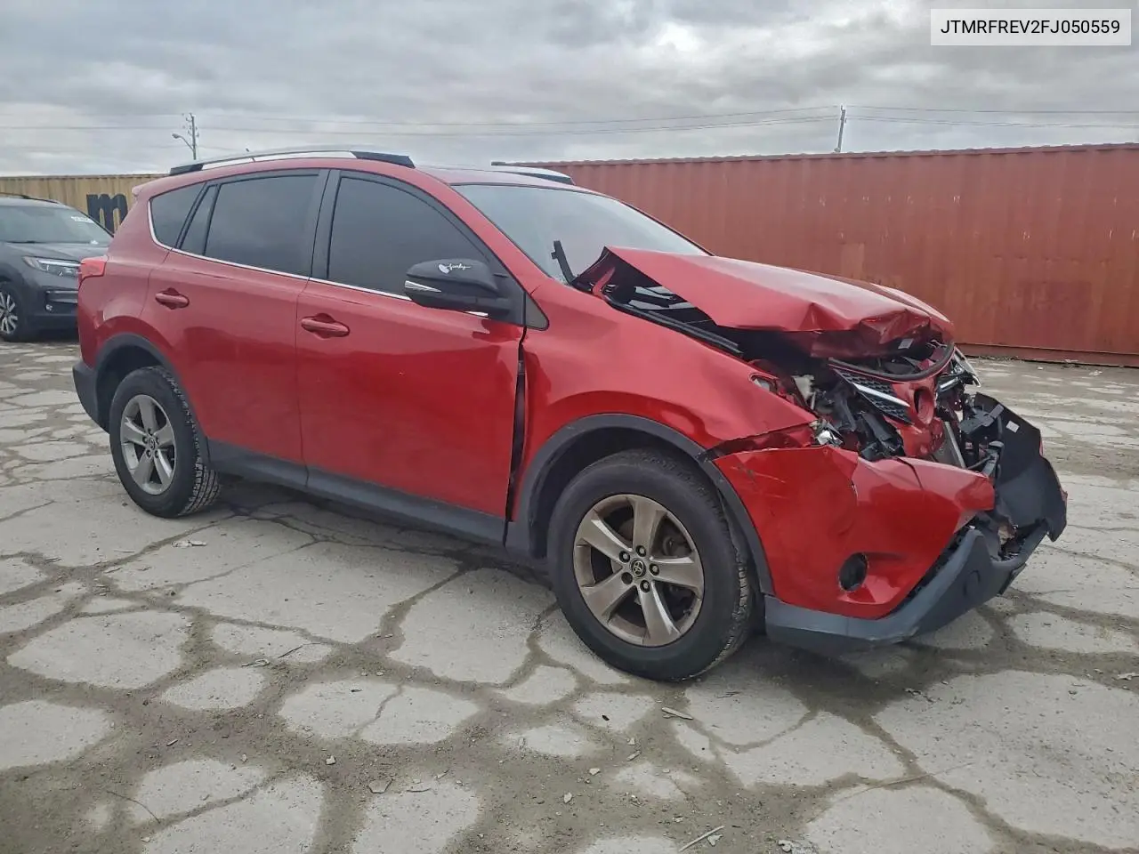 JTMRFREV2FJ050559 2015 Toyota Rav4 Xle