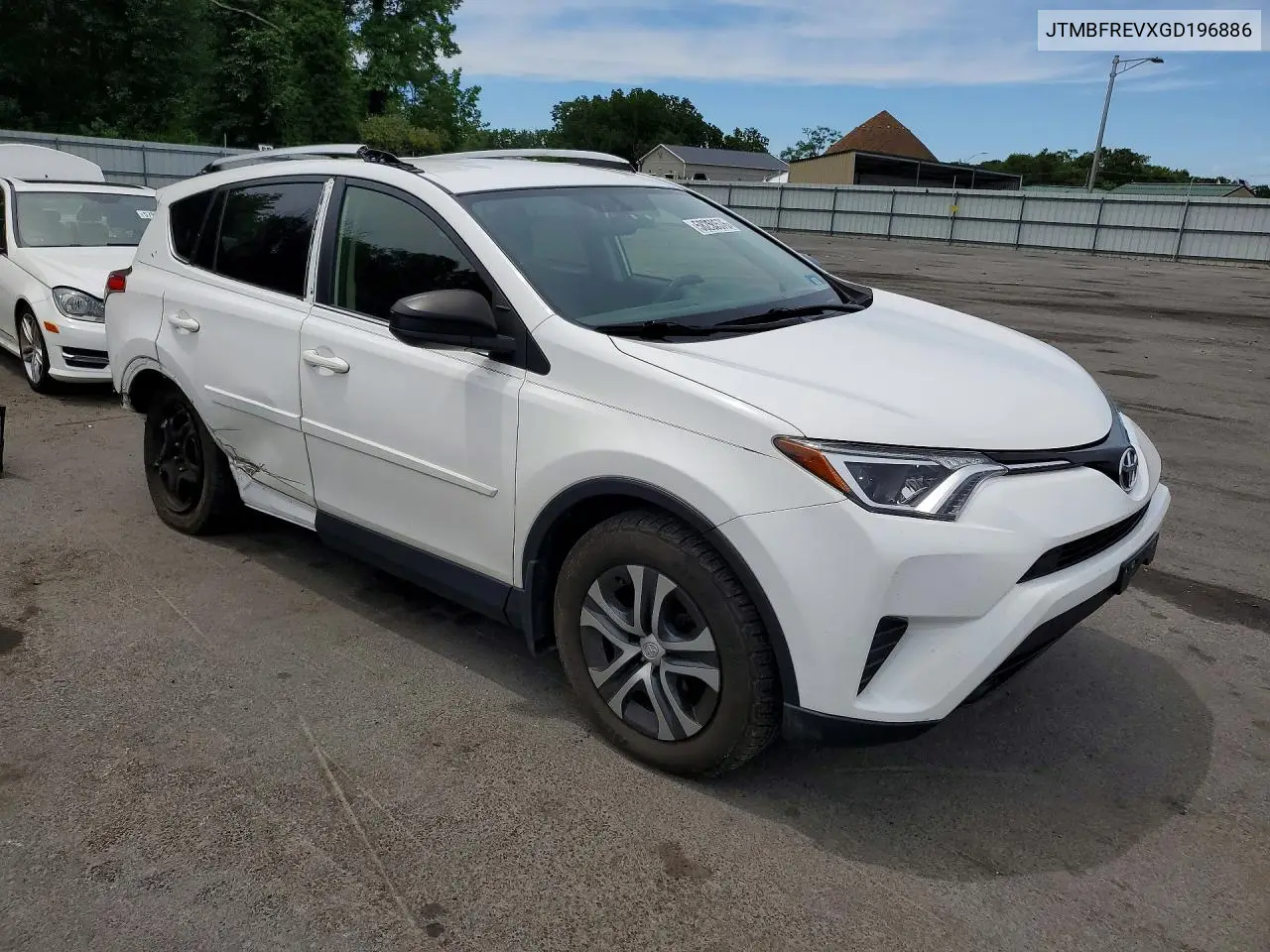 2016 Toyota Rav4 Le VIN: JTMBFREVXGD196886 Lot: 58250576